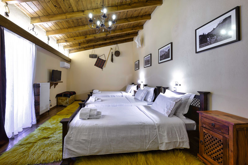 τρίκλινα δωμάτια στα Τζουμέρκα