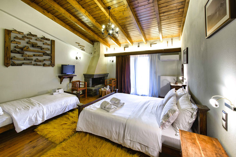 τρίκλινα στα Τζουμέρκα