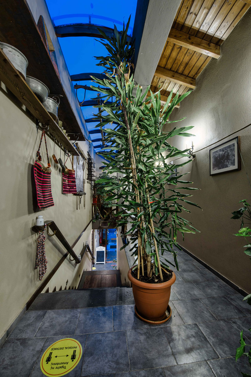 ξενοδοχείο τελωνείο στα Τζουμέρκα